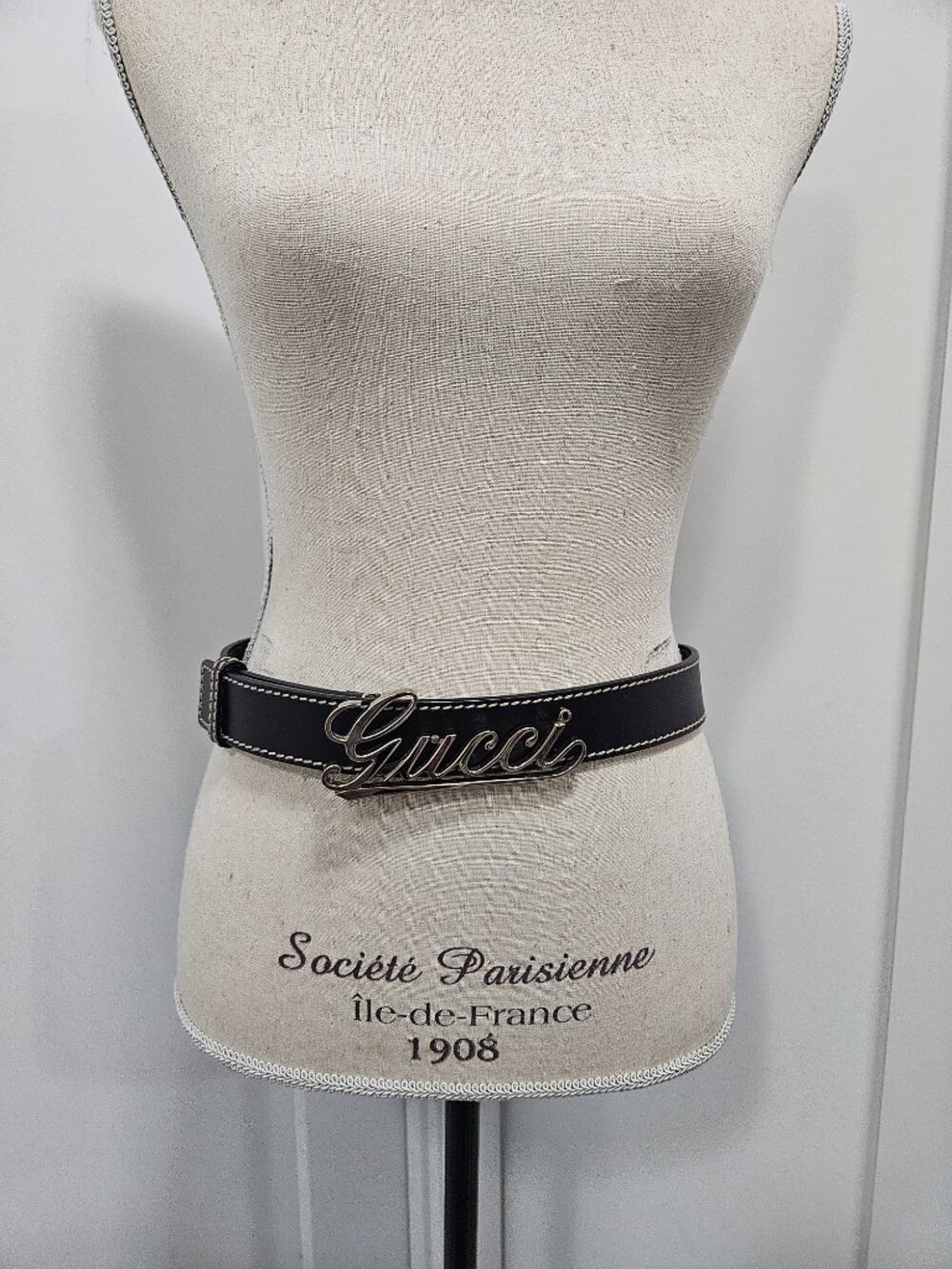 GUCCI Script Belt - Picture 2 of 7